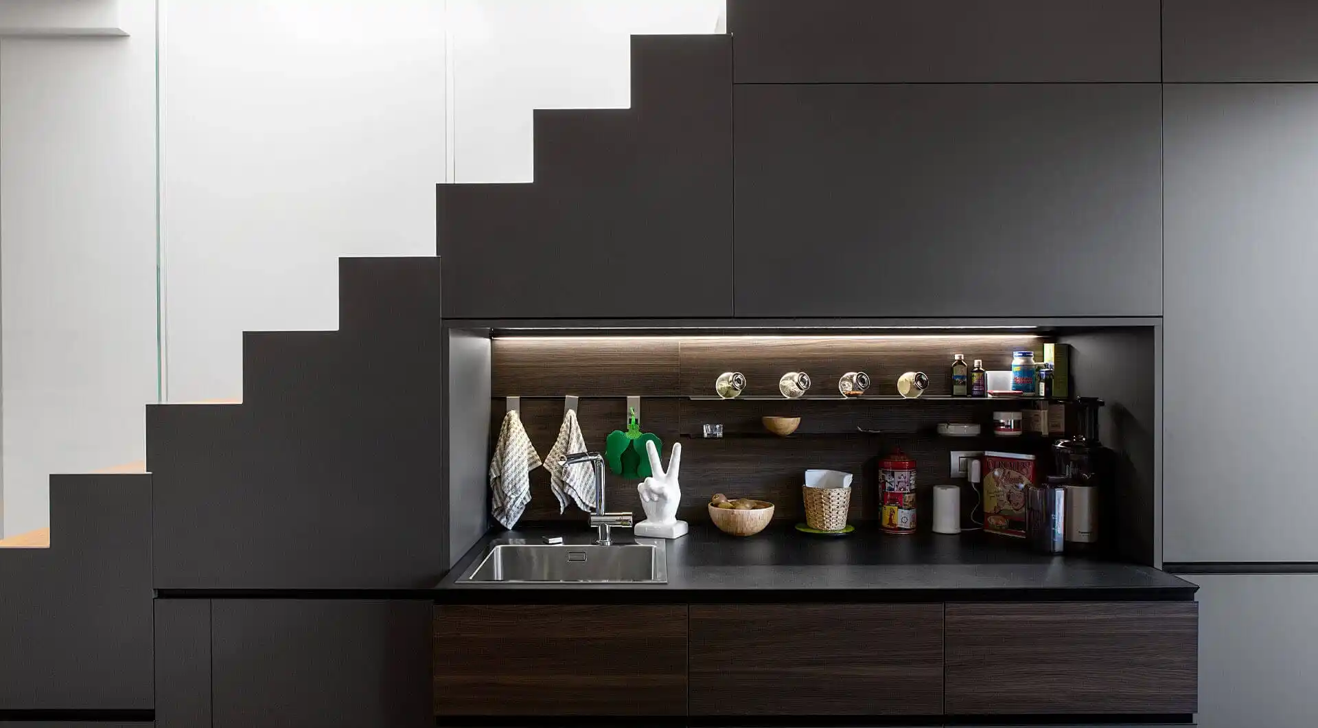 Ristrutturiamo la tua casa. AB Ristrutturazioni